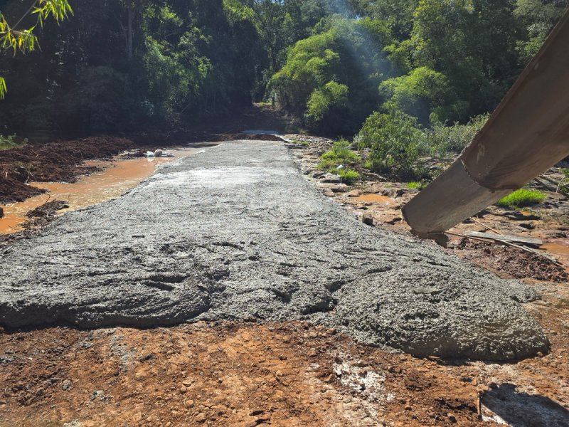 Mais infraestrutura na comunidade Vira Pedra